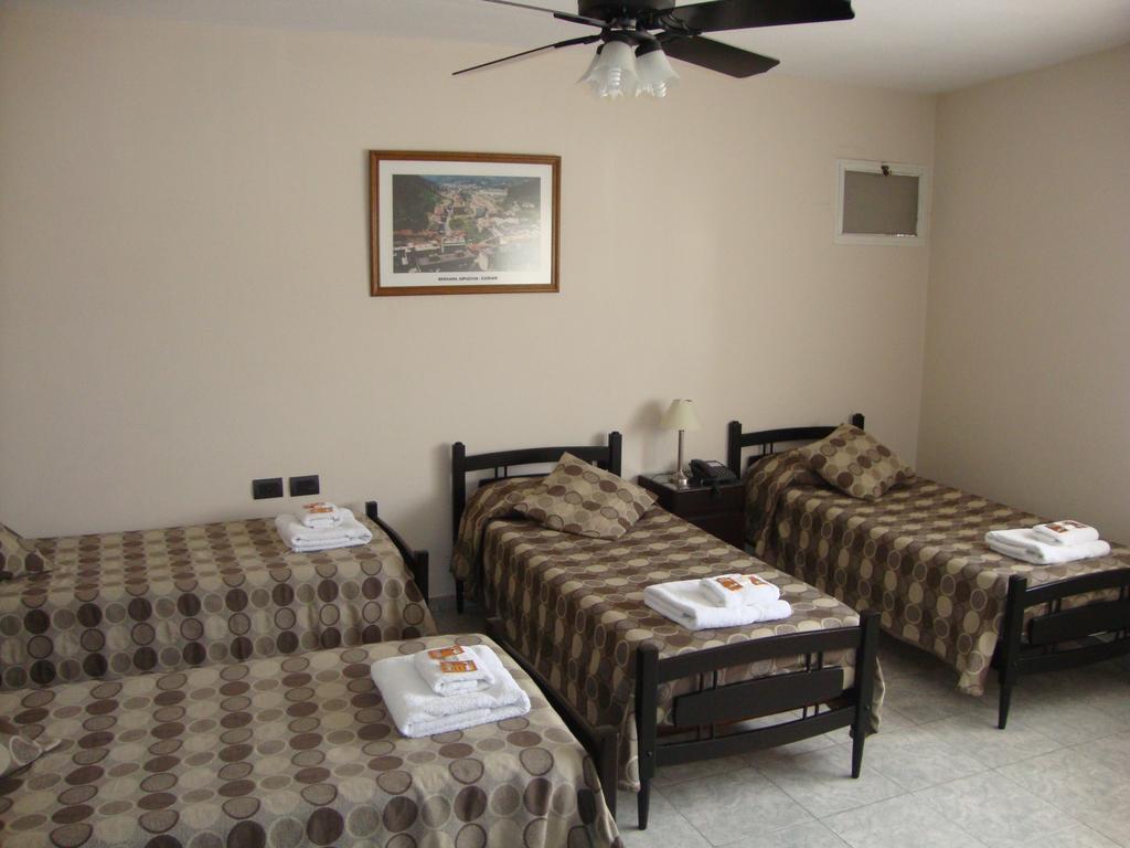 Macachín Hotel Euzko Alkartasuna מראה חיצוני תמונה