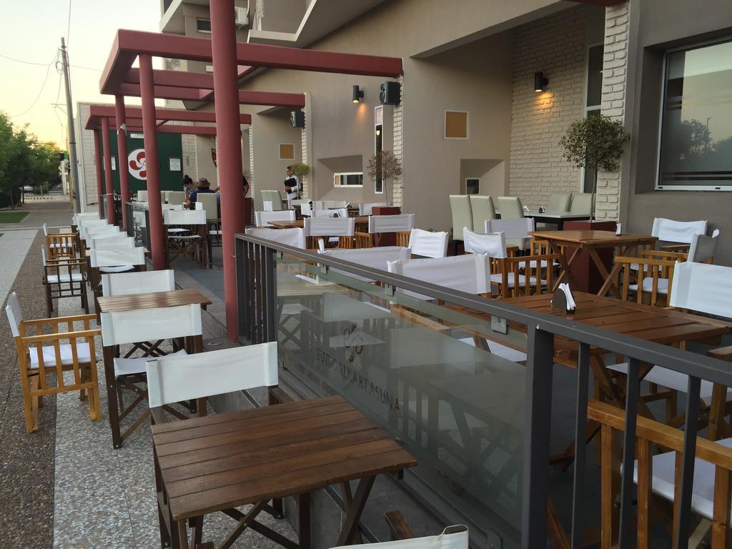 Macachín Hotel Euzko Alkartasuna מראה חיצוני תמונה